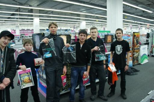 Фото с турнира по "Сокровищам Монтесумы 3" в Media Markt